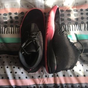Jordan Eclipse Chukka GG🌚